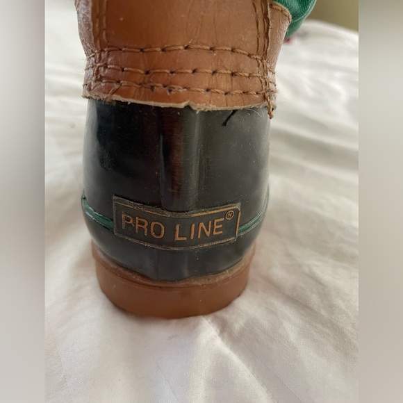 PROLINE Green and Black Boots - Picture 4 of 6